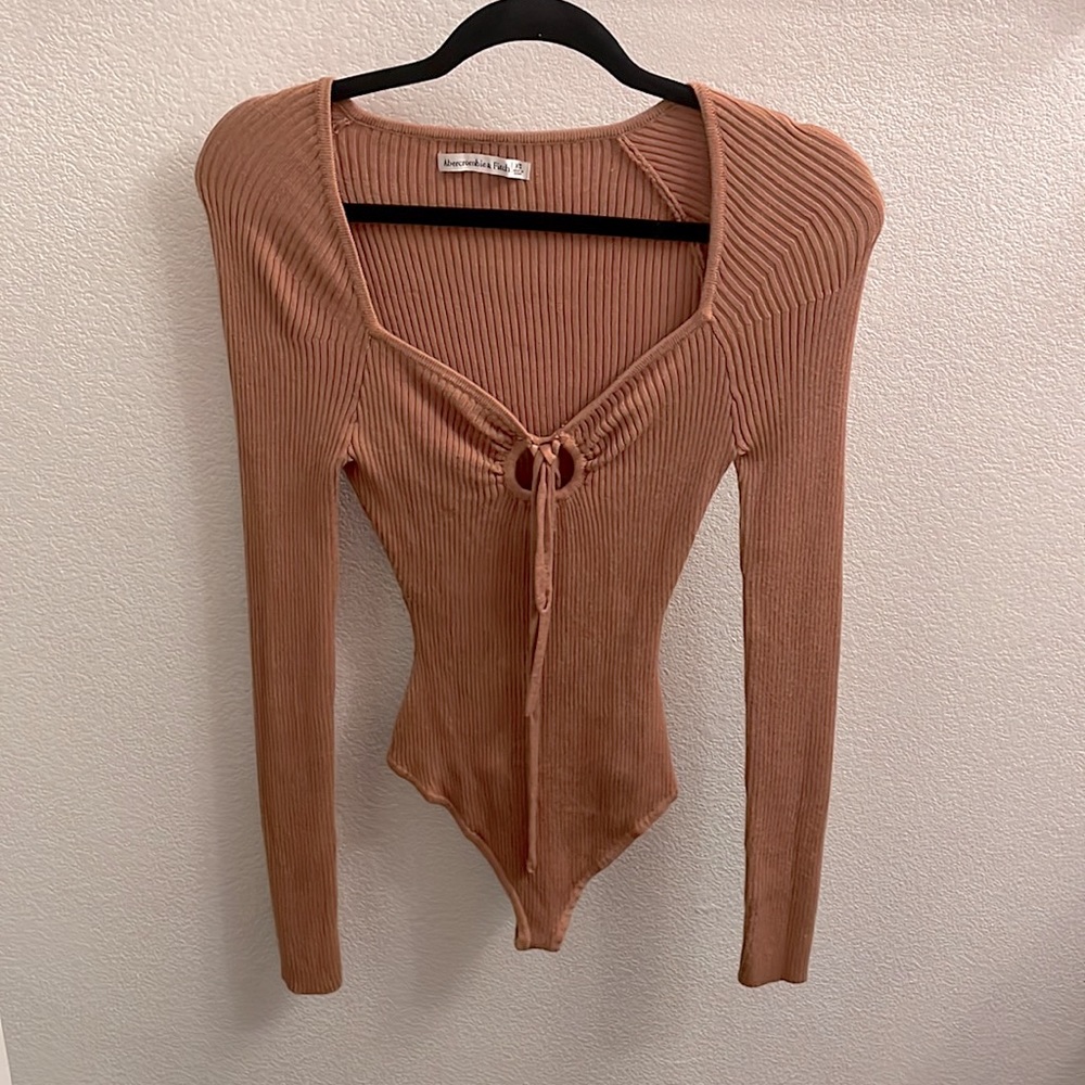 Abercrombie Strappy Cinched Front Sweater Bodysuit - Picture 4 of 6